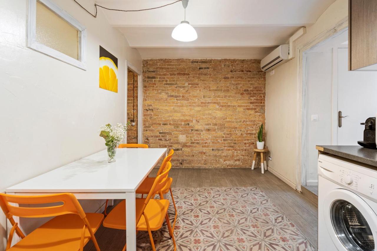 Apartament Flateli Poble Sec Barcelona Zewnętrze zdjęcie